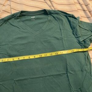 GAP Medium Green Tee